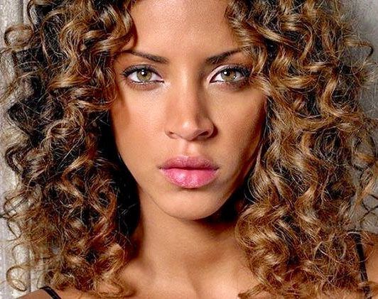 Noemie Lenoir